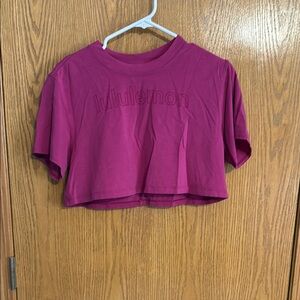 lululemon athletica Magenta Short Sleeve Tee